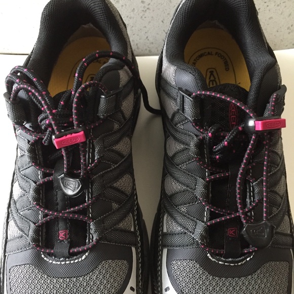 Keen Hiking/working shoes steel toe Women Sz 9 - Picture 6 of 6